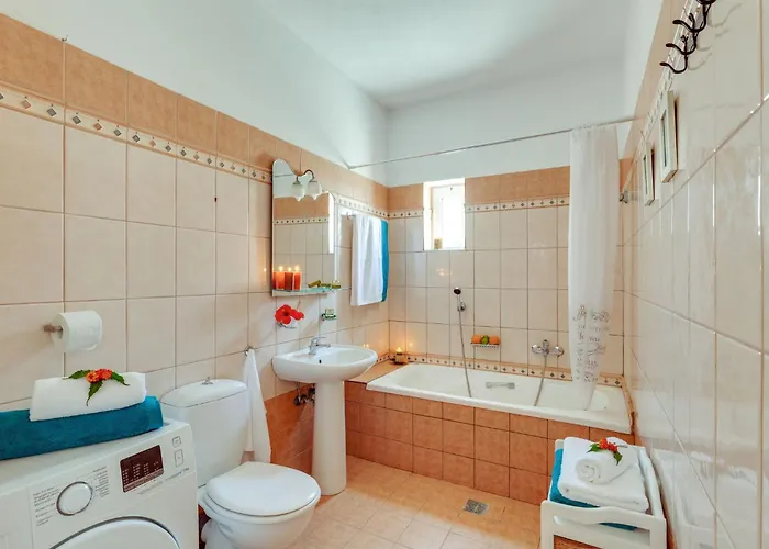 بيت للعطل Ein Irdisches Paradies By Interhome خانيا